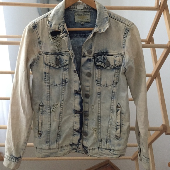 Distressed Denim Jacket - Picture 1 of 3